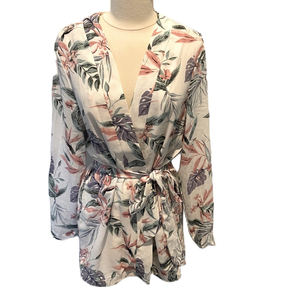 DIVIDED H&M FLORAL  BLOUSE